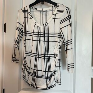 New York & Company Cream Ruched 3/4 Sleeve Blouse